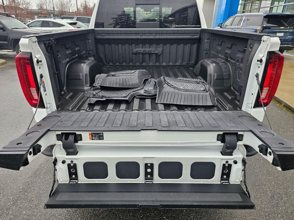 2023 GMC Sierra 1500 AT4 BLACK WIDOW EDITION