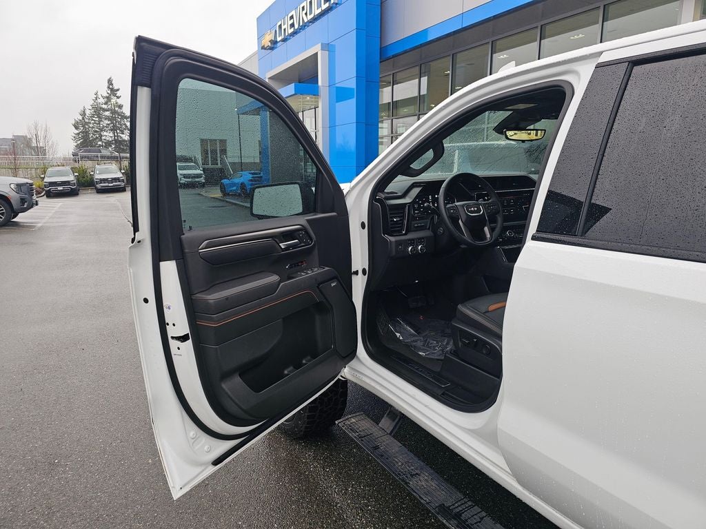 2023 GMC Sierra 1500 AT4 BLACK WIDOW EDITION