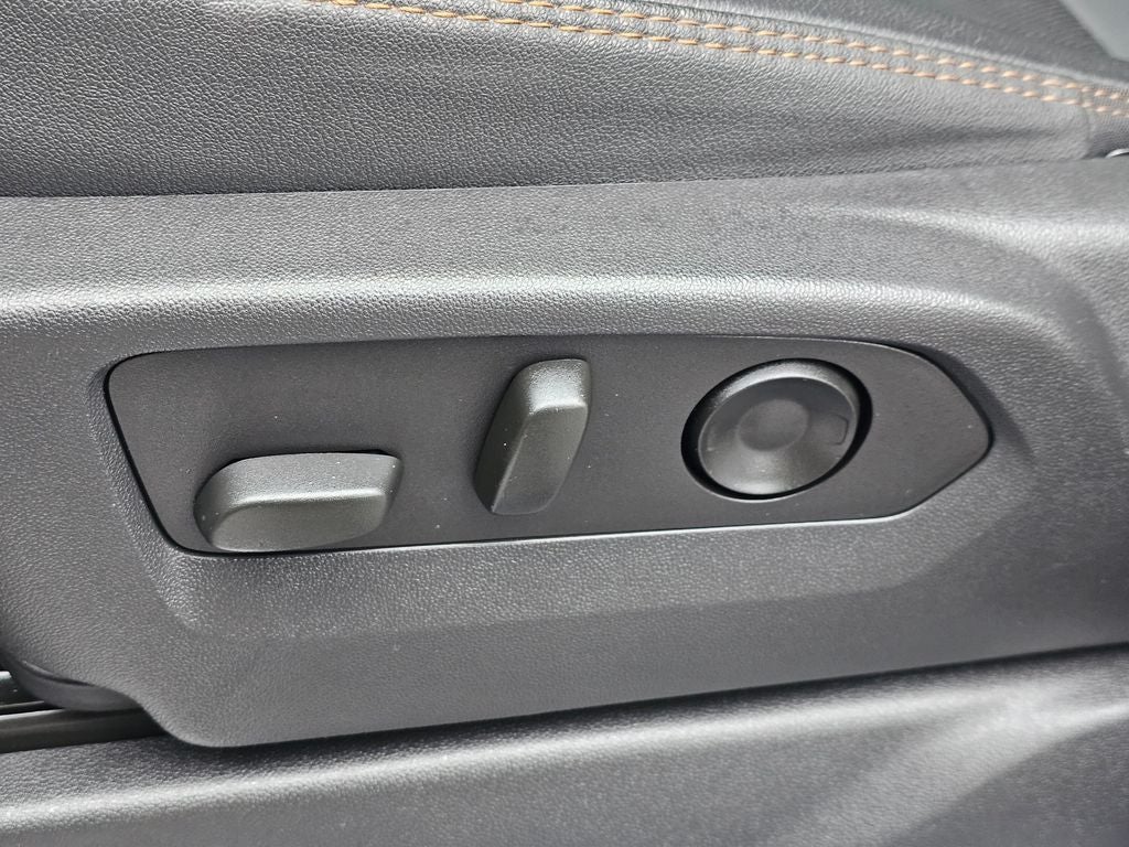 2023 GMC Sierra 1500 AT4 BLACK WIDOW EDITION