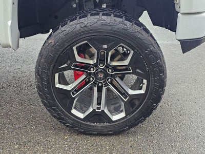 2023 GMC Sierra 1500 AT4 BLACK WIDOW EDITION