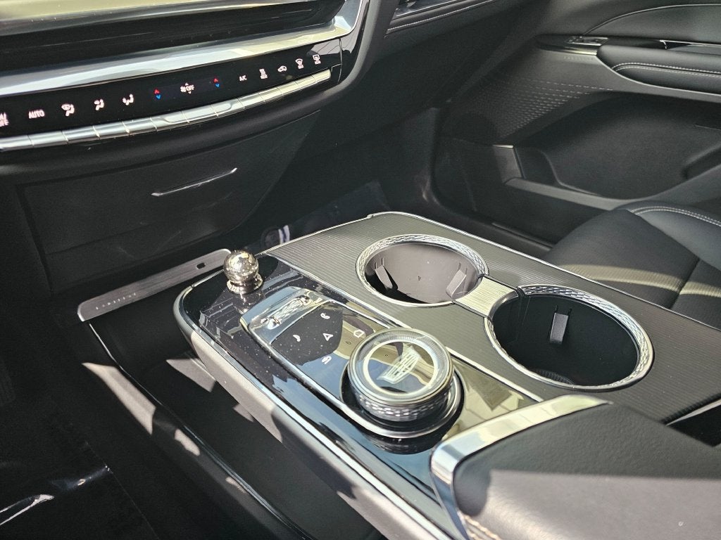 2024 Cadillac LYRIQ Sport