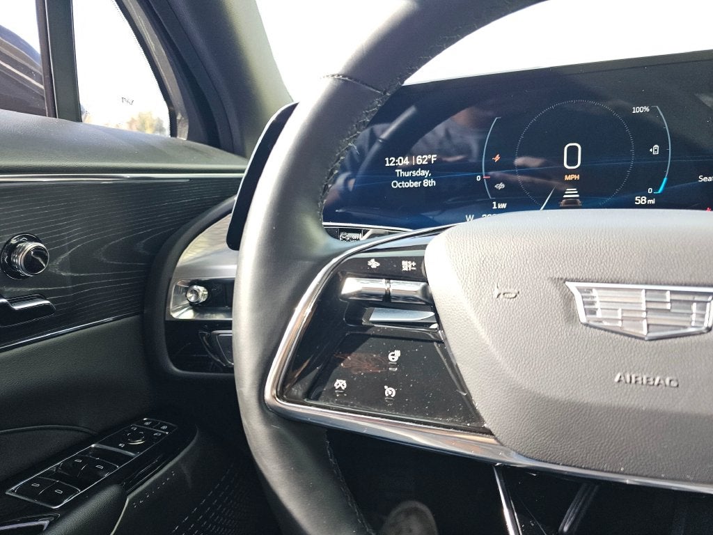 2024 Cadillac LYRIQ Sport