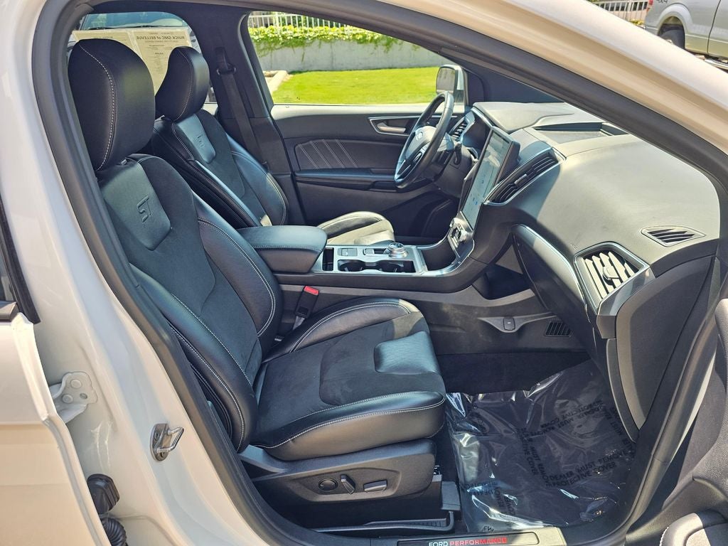 2021 Ford Edge ST