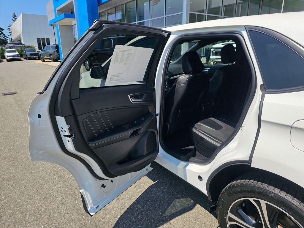 2021 Ford Edge ST