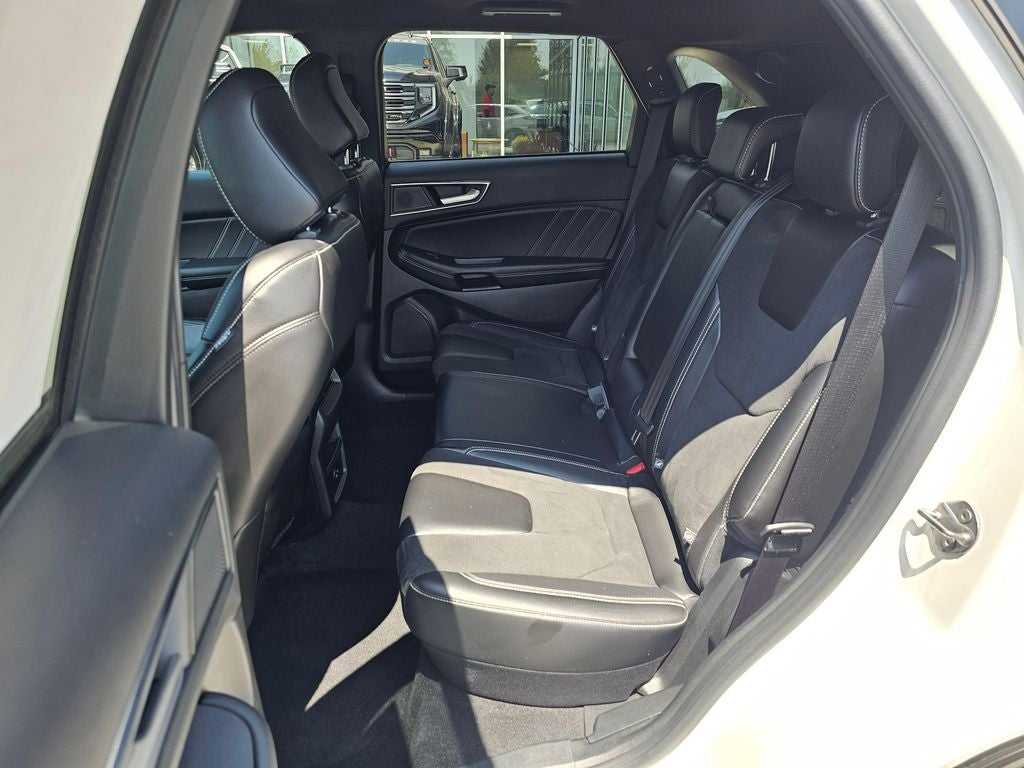 2021 Ford Edge ST