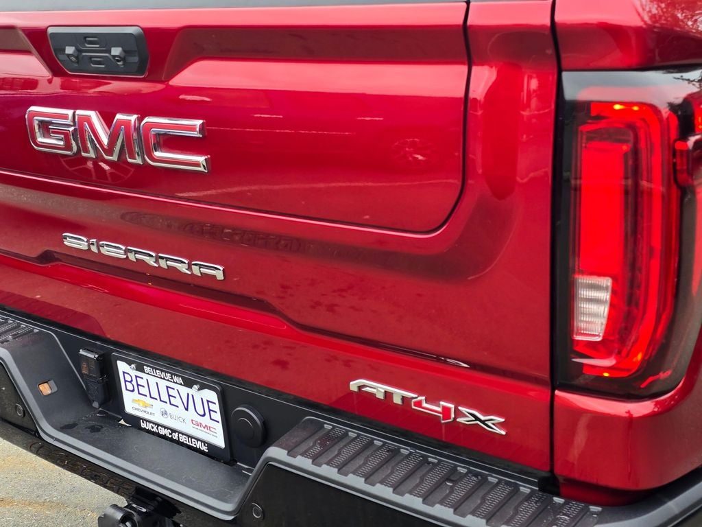 2023 GMC Sierra 1500 AT4X