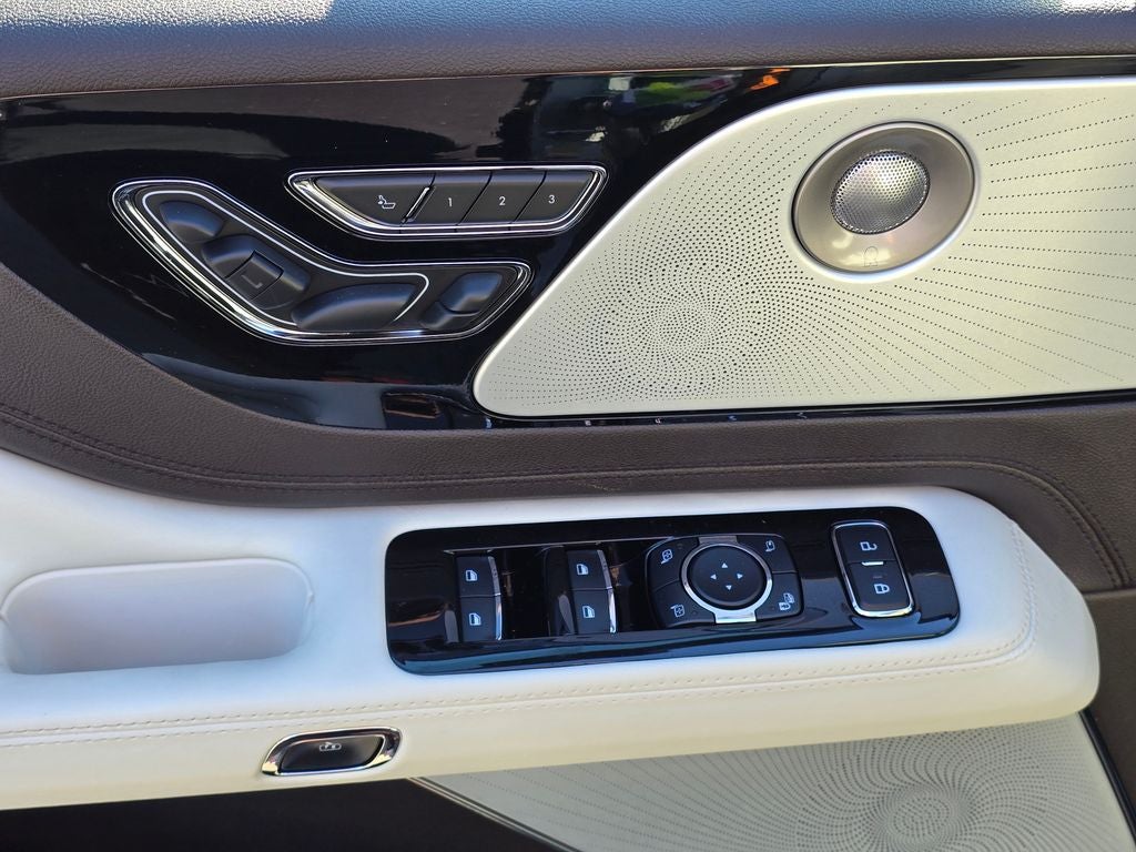 2023 Lincoln Aviator Black Label