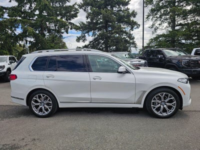 2022 BMW X7 xDrive40i