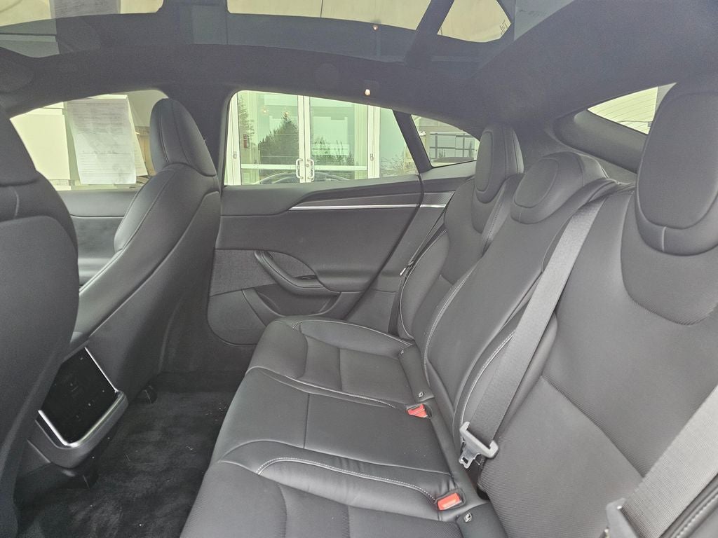2022 Tesla Model S Plaid