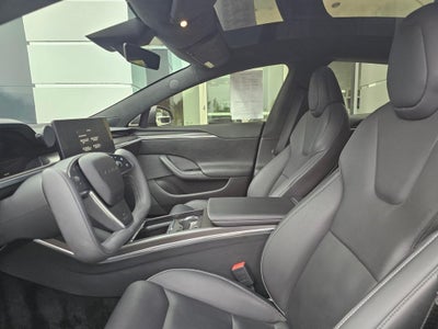 2022 Tesla Model S Plaid