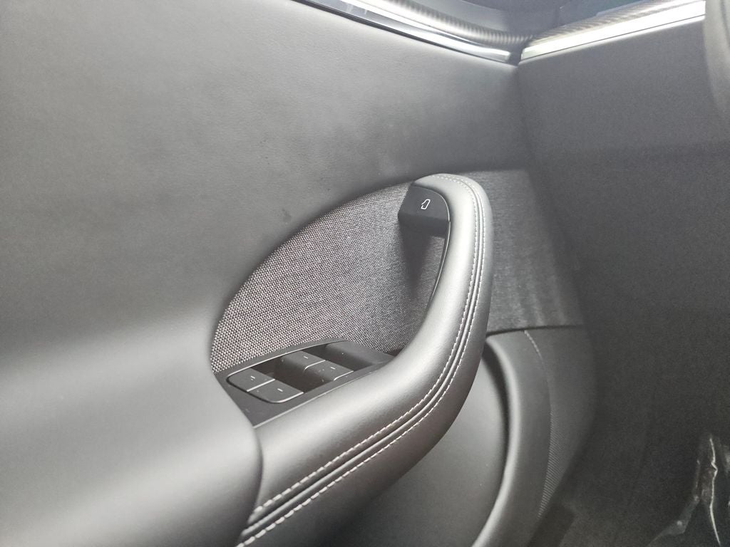 2022 Tesla Model S Plaid