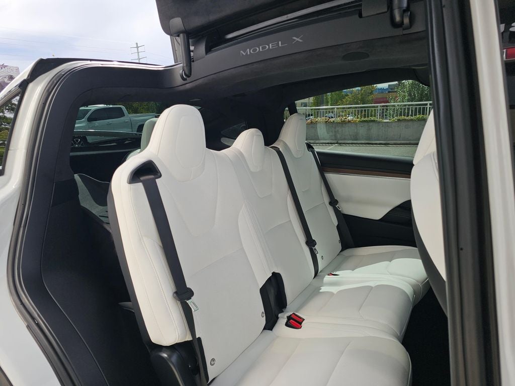 2024 Tesla Model X Base